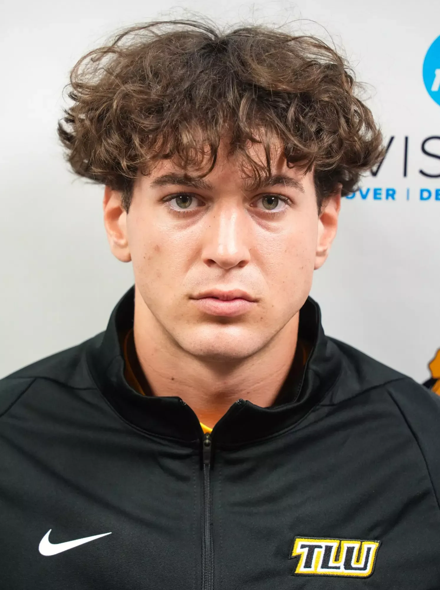 Troy Tomaselli, Football, undefined