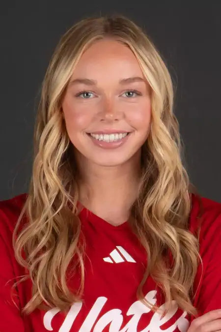 Ashley Koenig, Swimming & Diving, University of South Dakota