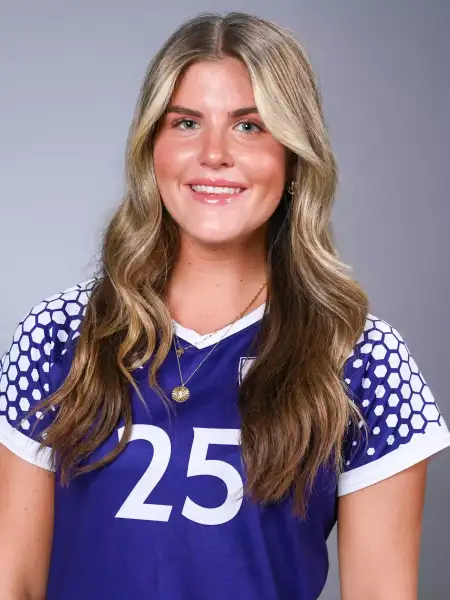 Paige Flanders, Soccer, College of the Holy Cross