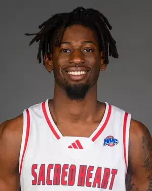 Amiri Stewart, Basketball, Sacred Heart University