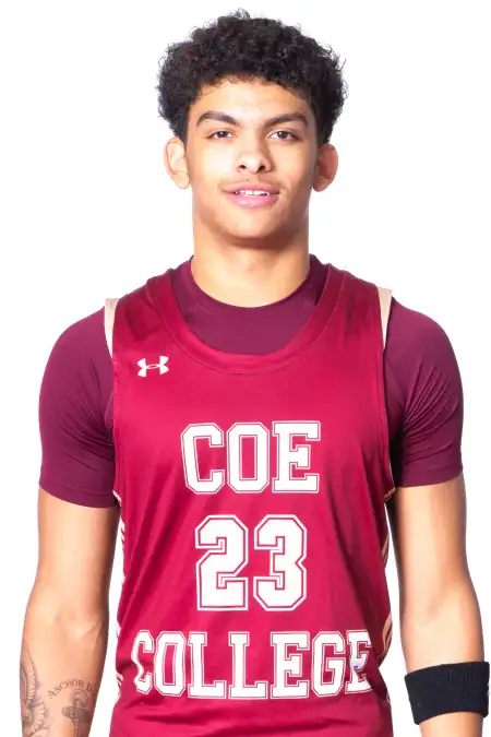 Amani Robinson, Basketball, Coe College