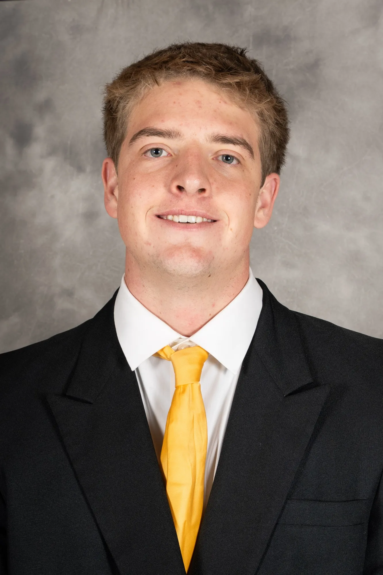 Cade Holles, Football, undefined