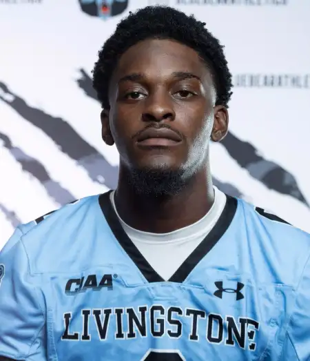 Maki Williams, Football, Livingstone College