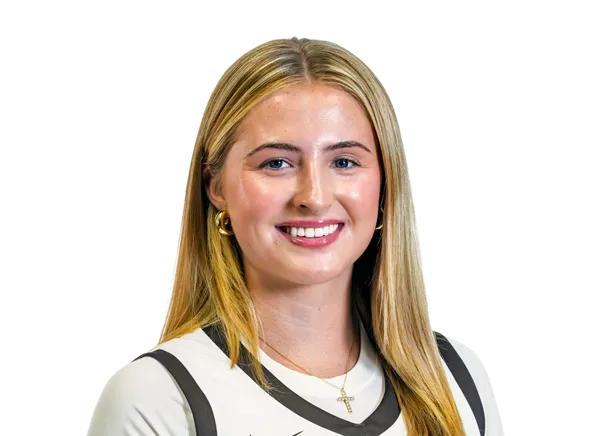 Nuala Connolly, Basketball, Valparaiso University