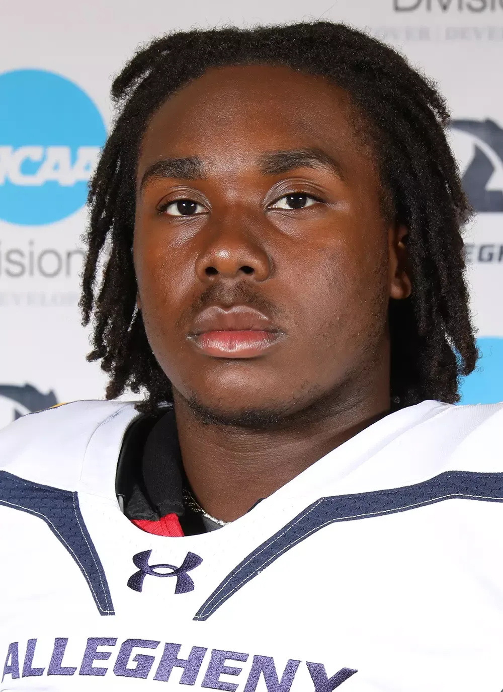 Dwayne Thompson, Football, undefined