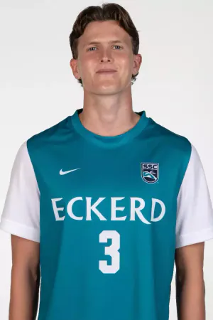 Robert Thorarinsson, Soccer, undefined
