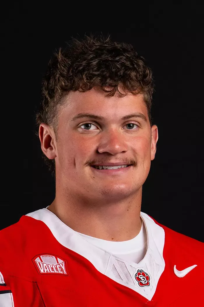 Kolby Hodnefield, Football, undefined
