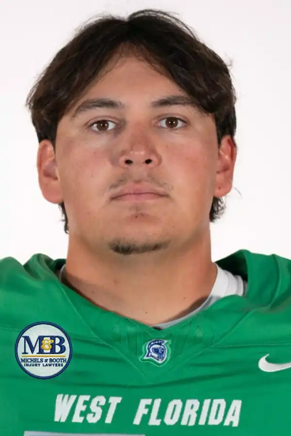 Owen Draves, Football, University of West Florida