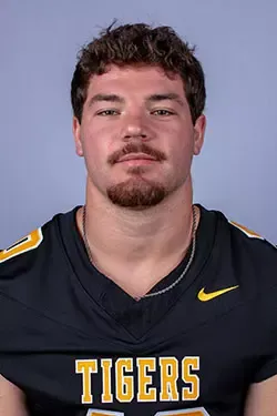 Gavin Meyers, Football, undefined
