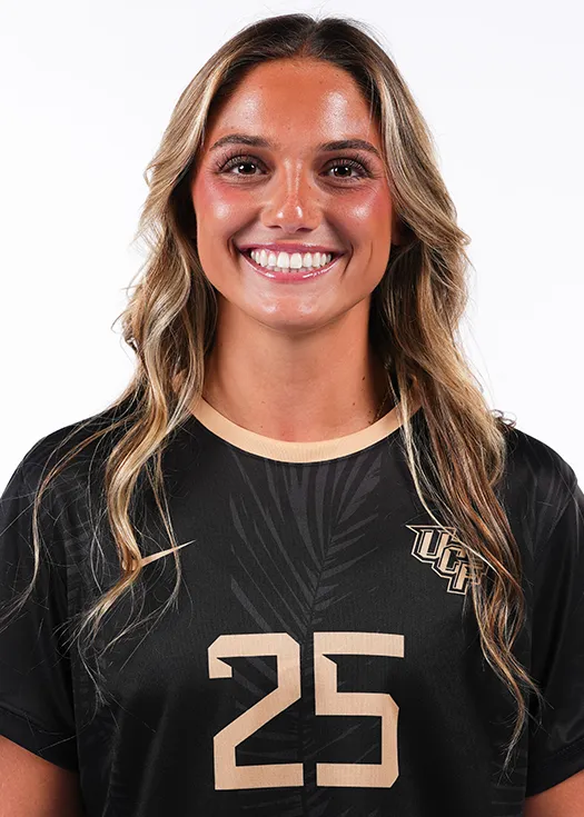 Ella Holloran, Soccer, undefined