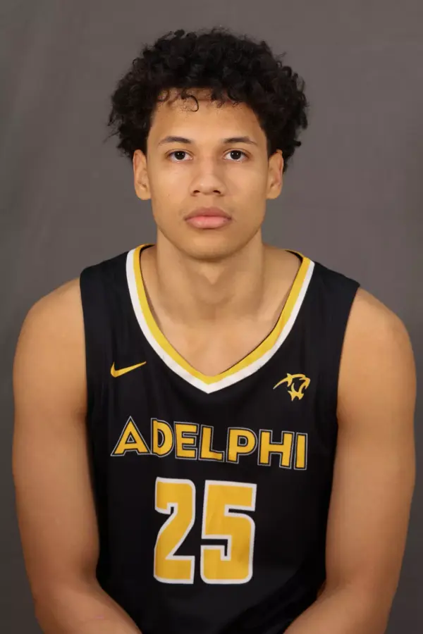 Joaquin Andrews, Basketball, Adelphi University