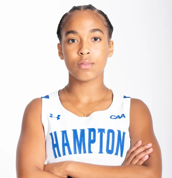 Nilah Rivera, Basketball, Hampton University