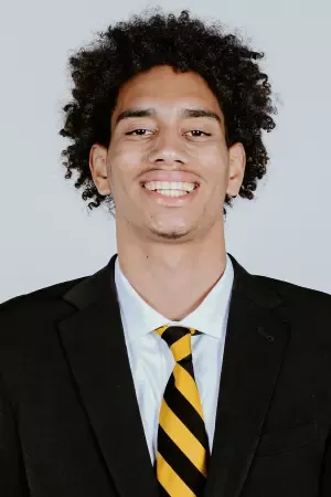 Trent Pierce, Basketball, undefined