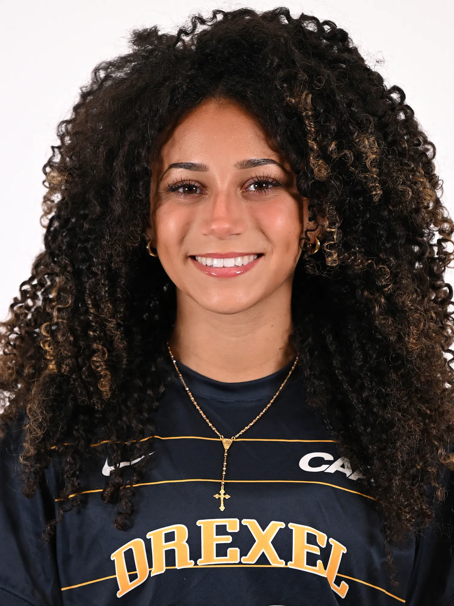 Izzy Medeiros, Soccer, undefined