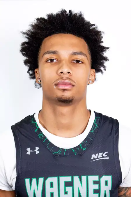 Jaren Curtis, Basketball, Wagner College