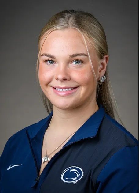 Nicole Hall, Hockey, undefined