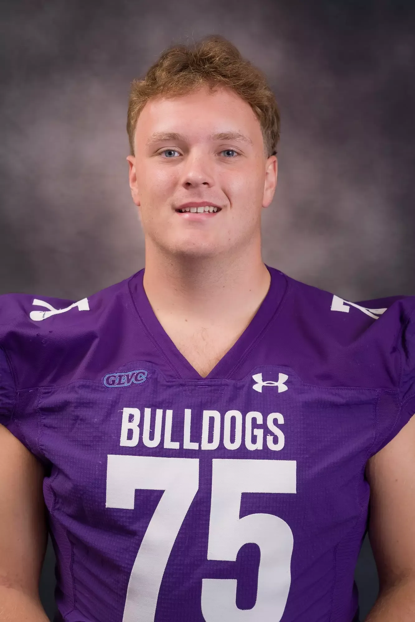 Oliver Sevig, Football, undefined