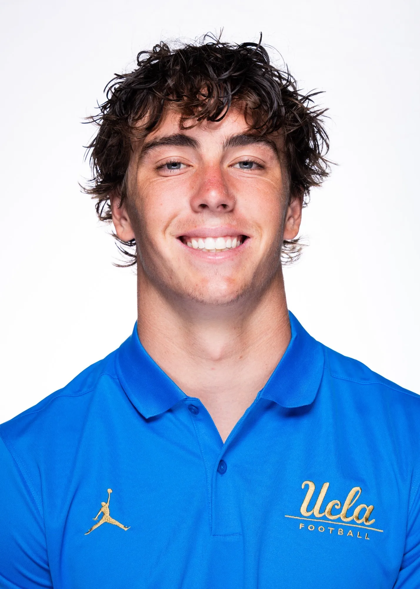 Logan Hirou, Football, undefined