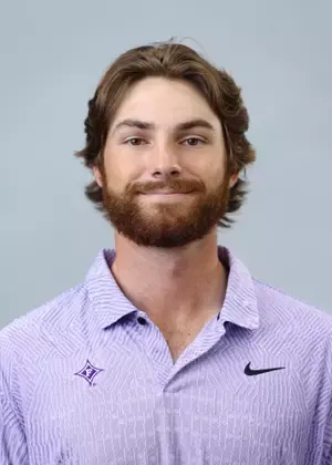 Clark Akers, Golf, undefined