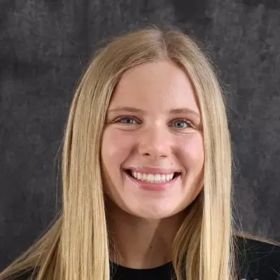 Gwen Kainass, Swimming & Diving, Cleveland State University