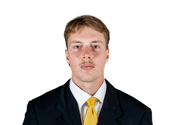 Rohan Macneill, Football, undefined