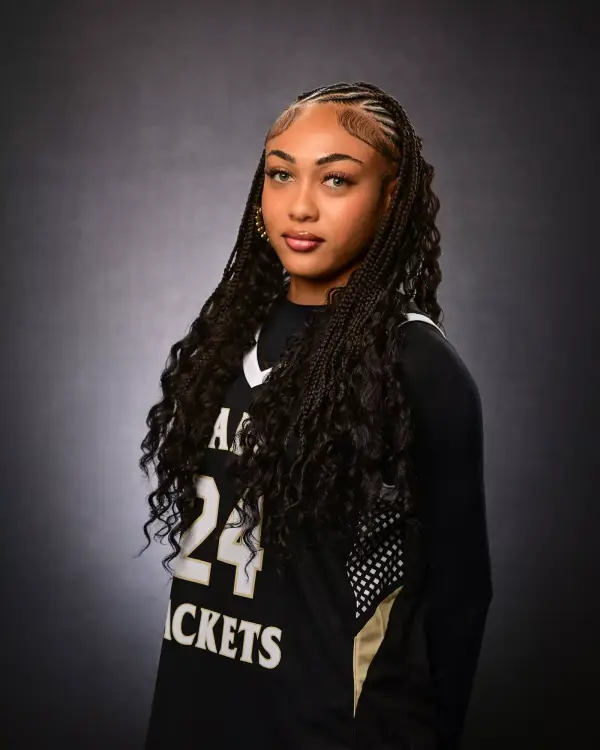 Aliyah Young, Basketball, West Virginia State University