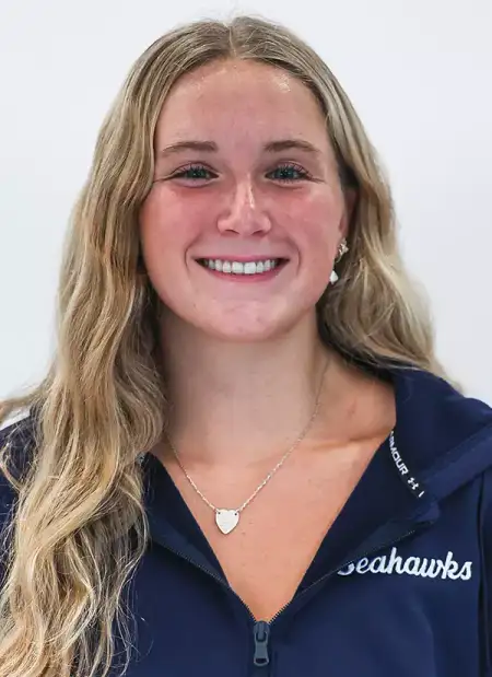 Carly VanNote, Swimming & Diving, University of North Carolina Wilmington