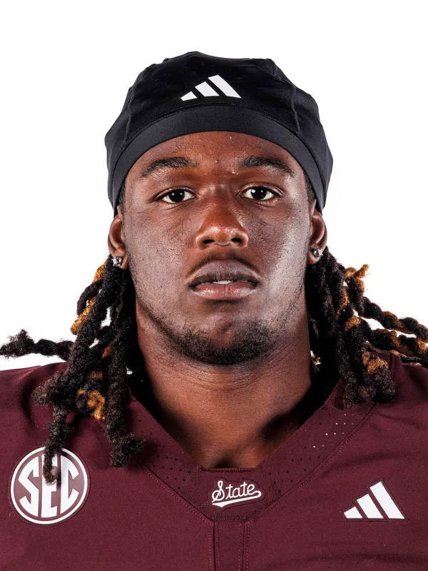 Leon Noil Jr., Football, undefined