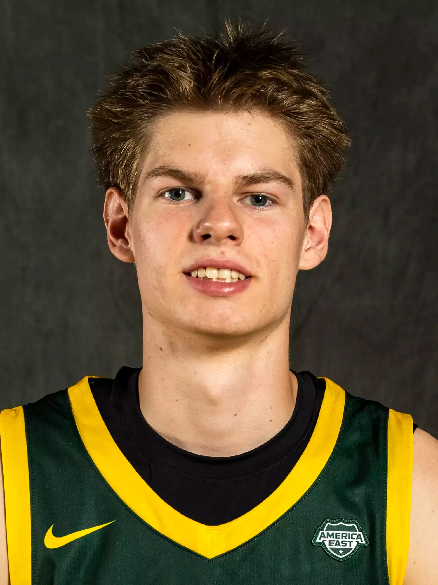 Zach Romich, Basketball, undefined