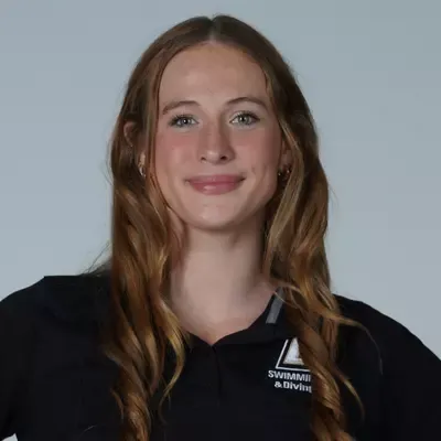 Elise Richardson, Swimming & Diving, Bryant University
