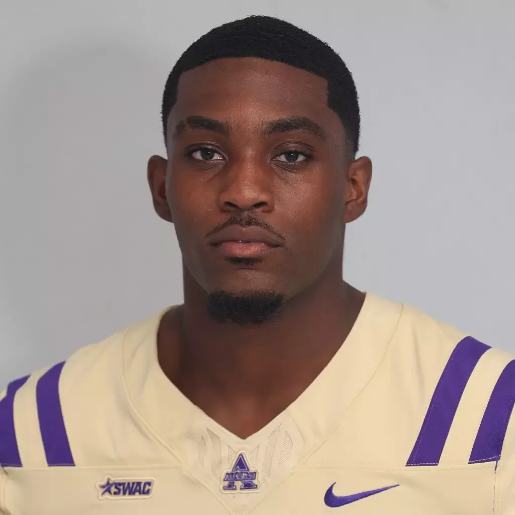 Omarion Blakes, Football, undefined