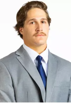 Will Howard, Hockey, undefined