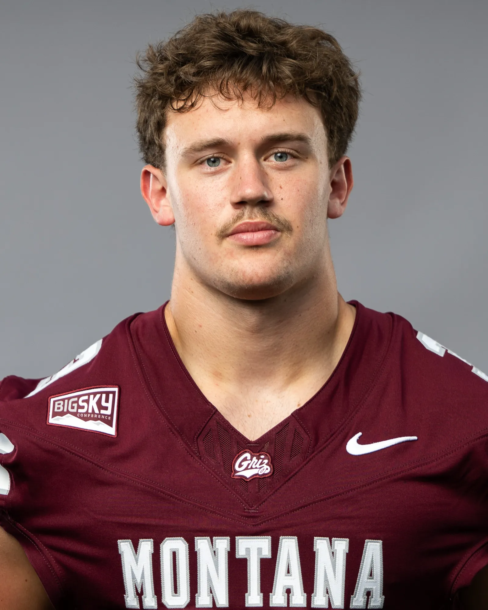 Taylor Jones, Football, undefined