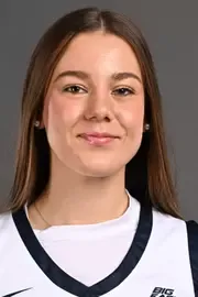 Daniela L pez, Basketball, Xavier University