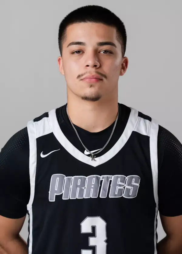 Zach Gomez, Basketball, Southwestern University