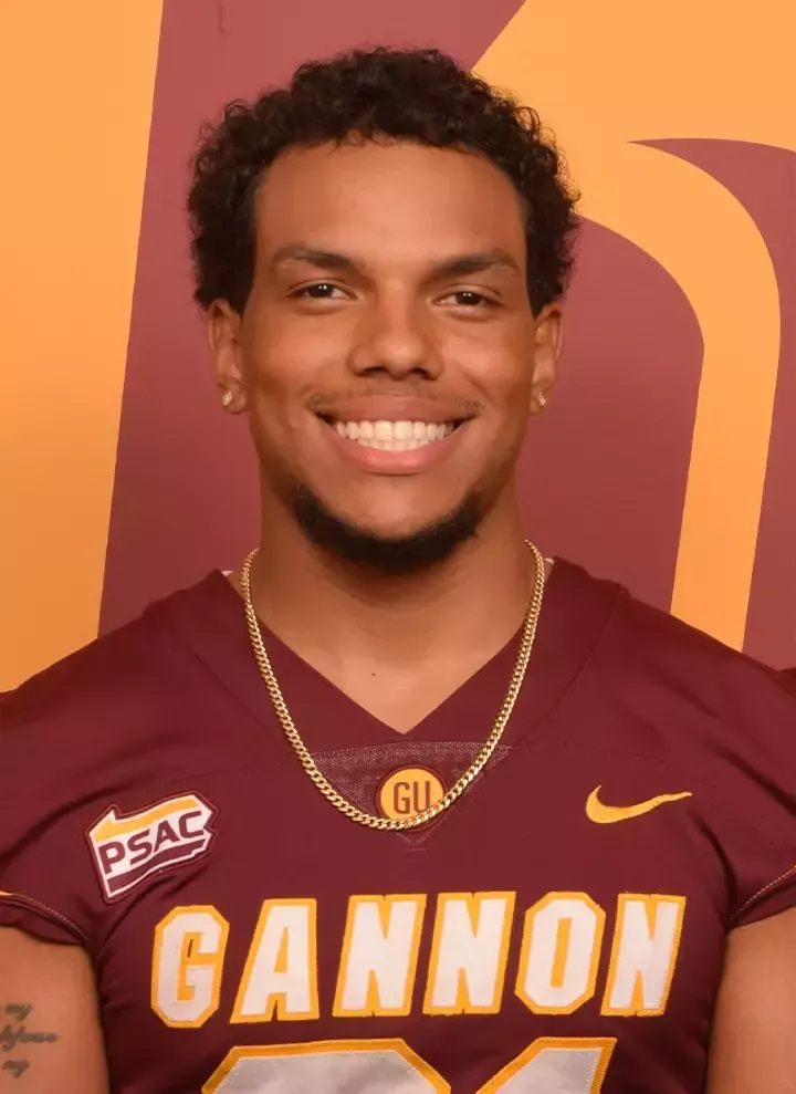 Rolando Perez, Football, undefined
