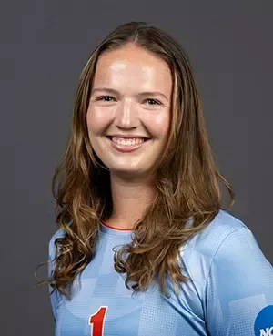 Abigail Heuga, Soccer, Macalester College