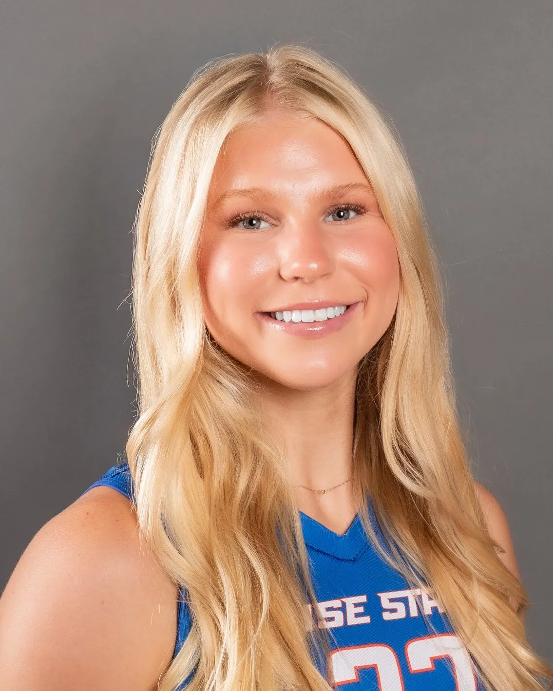 Giselle Paedon, Volleyball, undefined