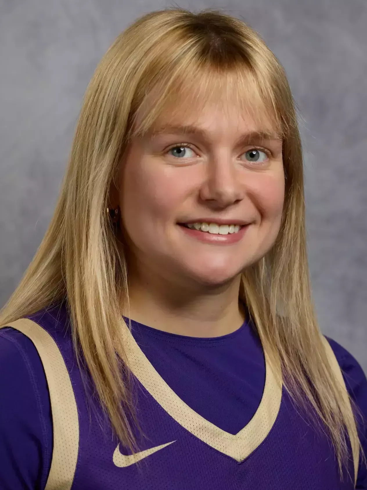 Ashlee Hawes, Basketball, Albion College