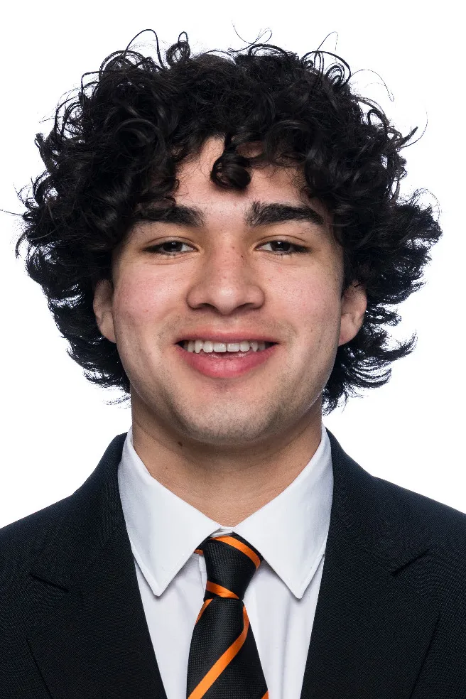 Isaiah Arriaza, Football, undefined