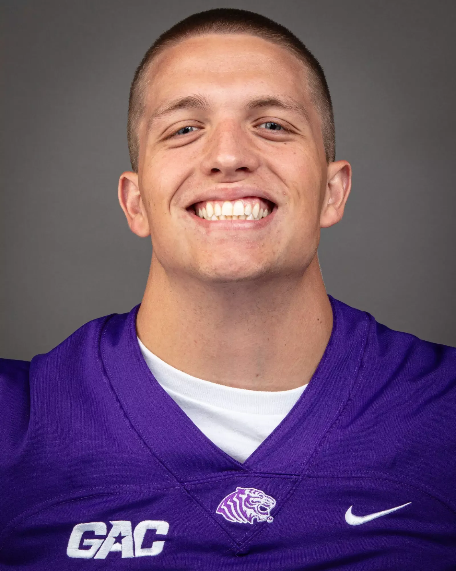 Gavin Vest, Football, undefined