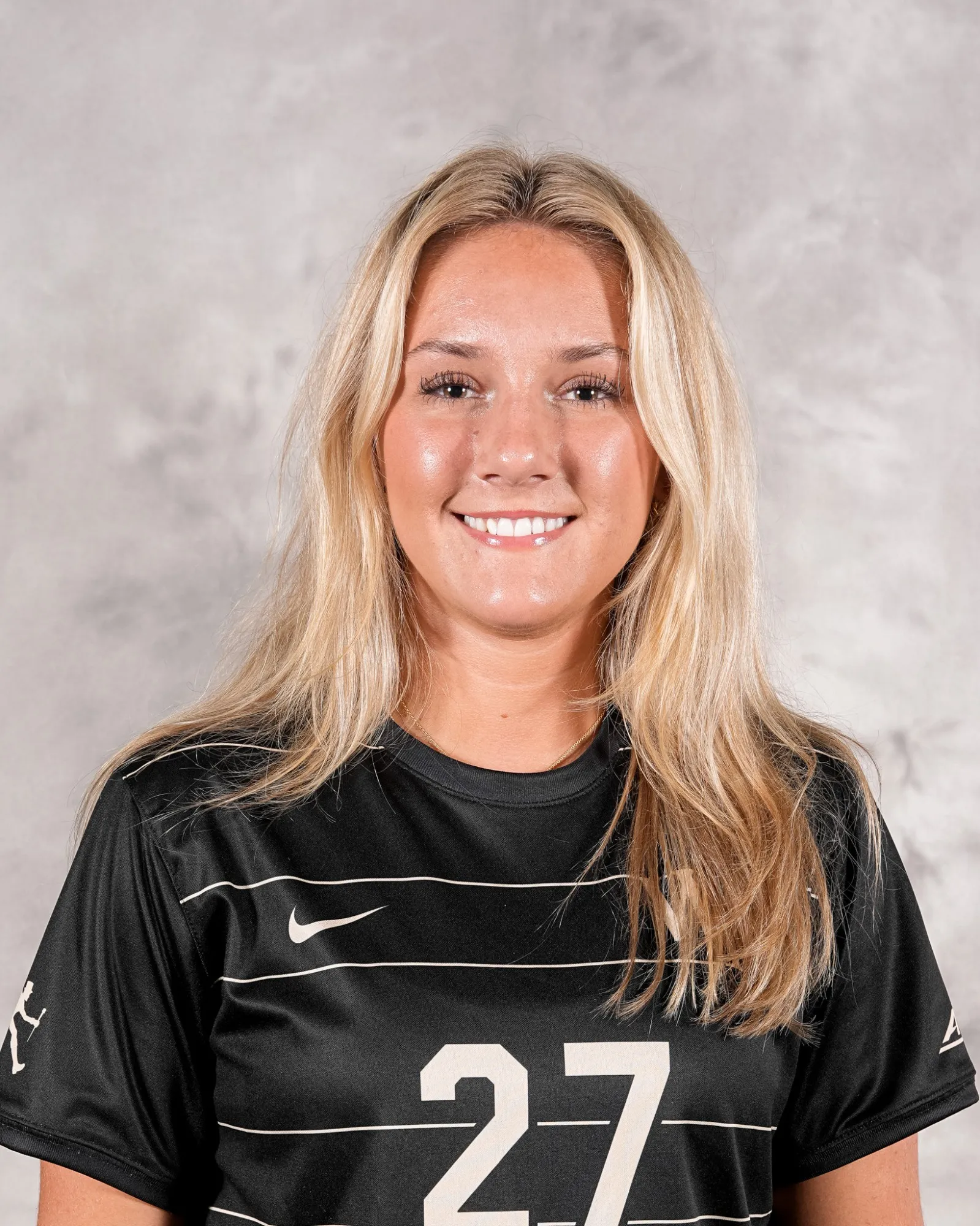 Alicia Meincke, Soccer, undefined