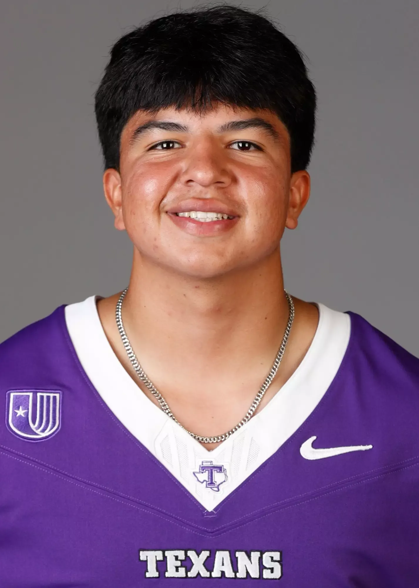 Junior Martinez, Football, undefined