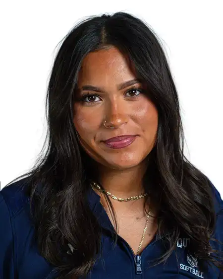 Lilia Alpuche, Softball, Queens University of Charlotte