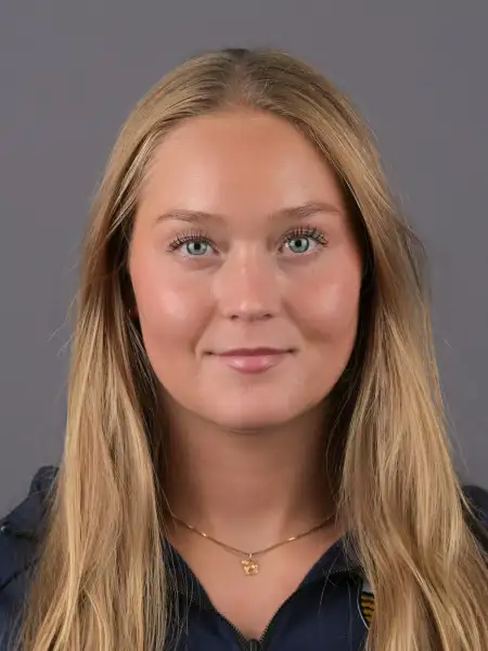 Maria Lindberg, Hockey, Merrimack College