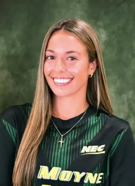 Giovanna Vigliotti, Soccer, Le Moyne College