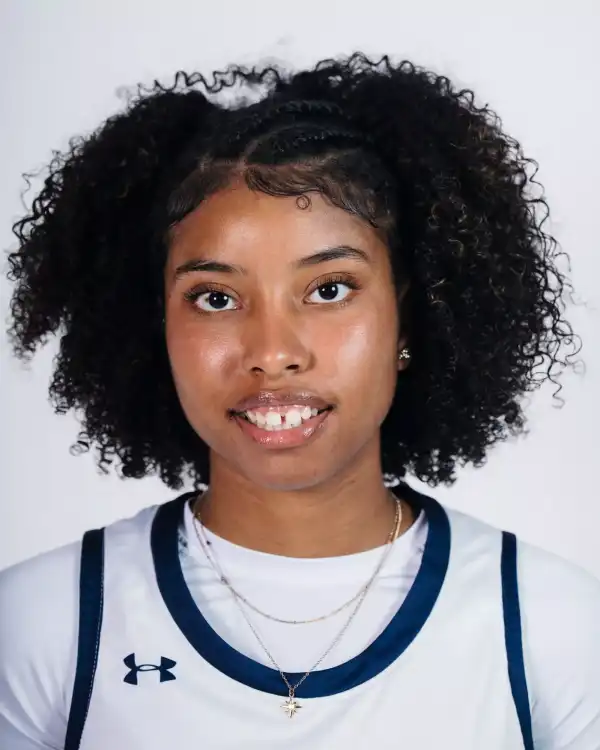 Gabriela Villegas, Basketball, Warner University