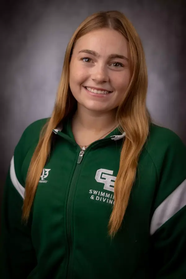 Grace Foucault, Swimming & Diving, University of Wisconsin-Green Bay