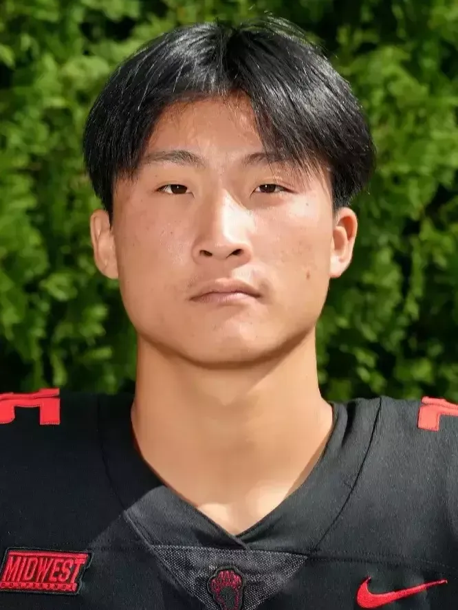 Christopher Yoon, Football, undefined