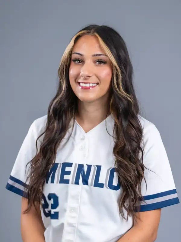 Anna Pena, Softball, Menlo College